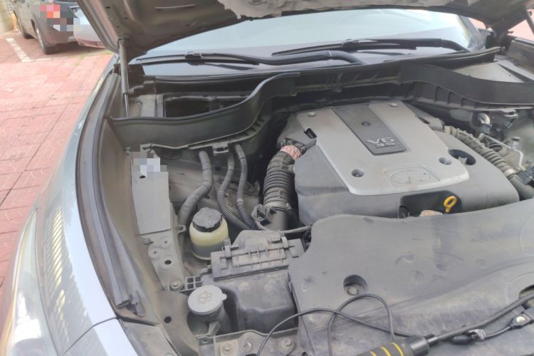 Used Infiniti FX 2010 FX35 Standard Edition Engine Bay Right