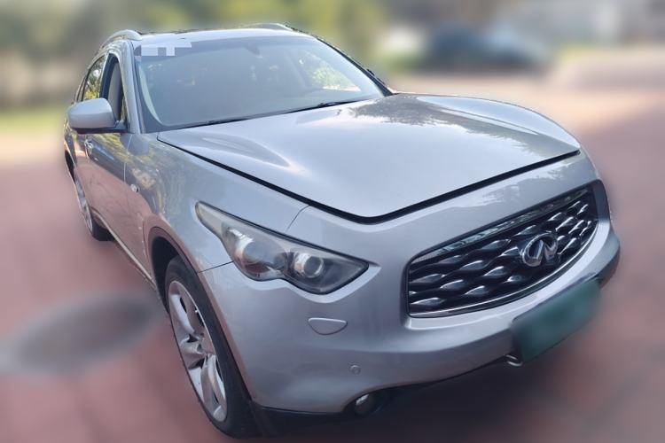 Used Infiniti FX 2010 FX35 Standard Edition Front Right 45 Deg