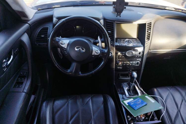Used Infiniti FX 2010 FX35 Ultimate Edition Steering Wheel