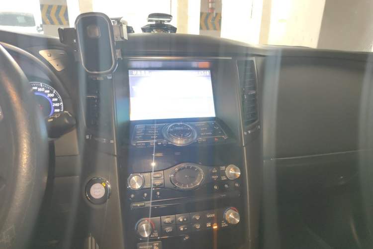 Used Infiniti FX 2011 FX35 Standard Edition Audio And AC Panel