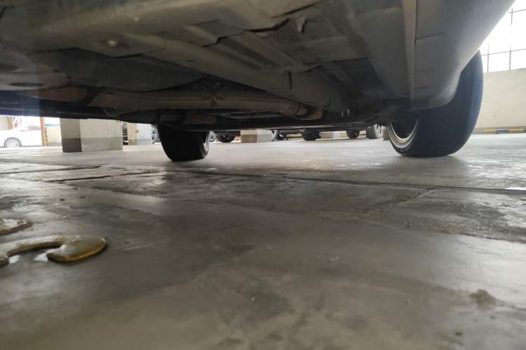 Used Infiniti FX 2011 FX35 Standard Edition Chassis Rear Right