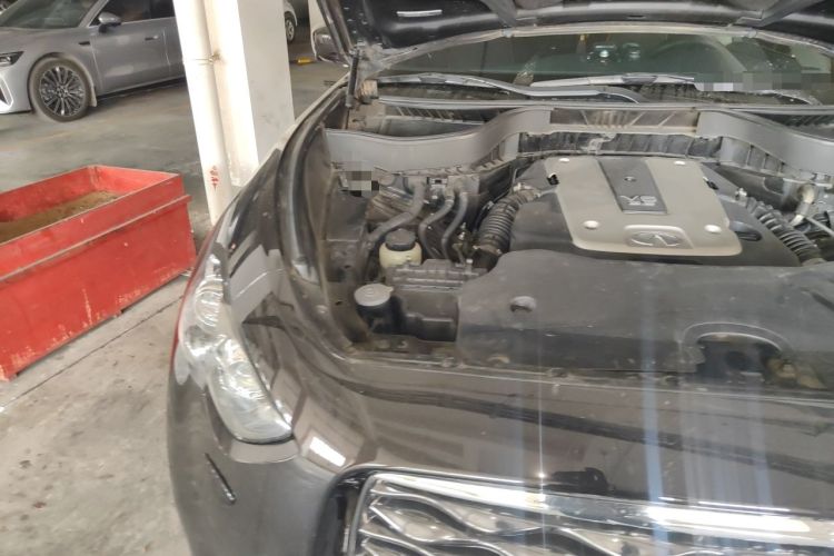 Used Infiniti FX 2011 FX35 Standard Edition Engine Bay Right