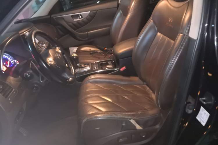 Used Infiniti FX 2011 FX35 Supreme Edition Left Front Seat