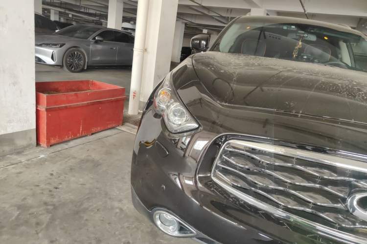 Used Infiniti FX 2011 FX35 Standard Edition Right Front Headlight