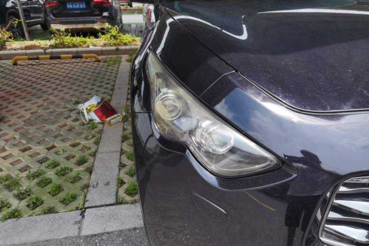 Used Infiniti FX 2011 FX35 Standard Edition Right Front Headlight