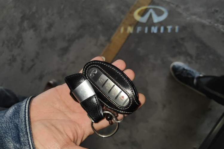Used Infiniti FX 2011 FX35 Standard Edition Vehicle Key