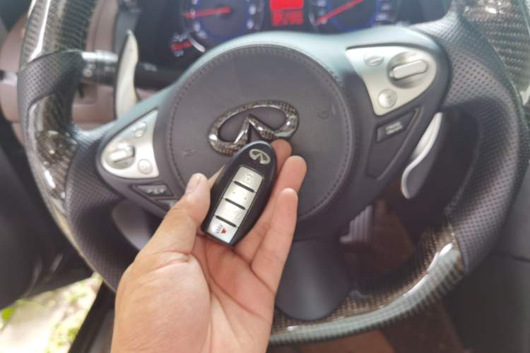 Used Infiniti FX 2011 FX35 Standard Edition Vehicle Key