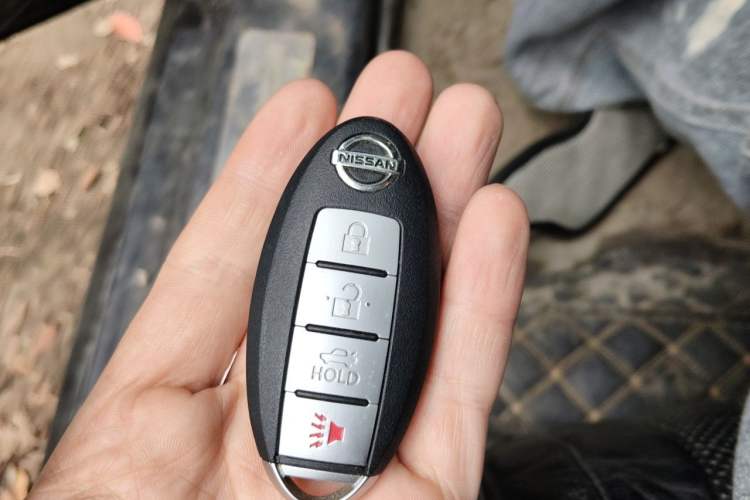 Used Infiniti FX 2011 FX35 Standard Edition Vehicle Key
