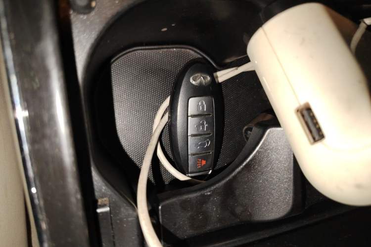 Used Infiniti FX 2011 FX35 Jinshang Overdrive Edition Vehicle Key