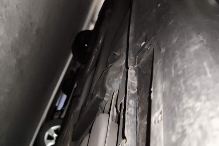 Used Infiniti FX 2011 FX35 Supreme Edition Chassis Rear Left