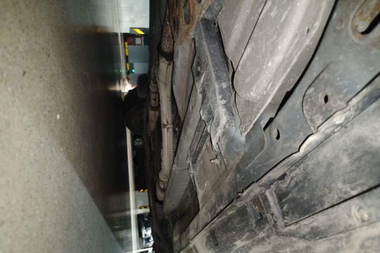 Used Infiniti FX 2011 FX35 Supreme Edition Chassis Rear Right