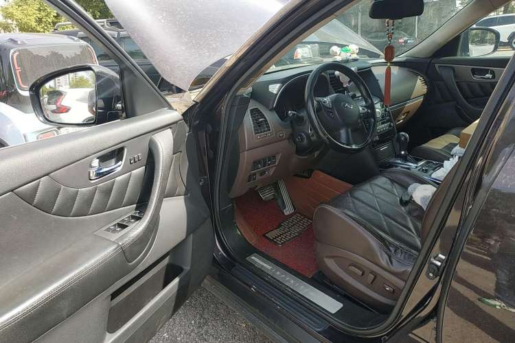 Used Infiniti FX 2011 FX35 Standard Edition Driver Seat