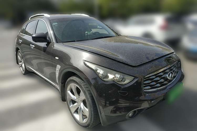 Used Infiniti FX 2011 FX35 Standard Edition Front Right 45 Deg