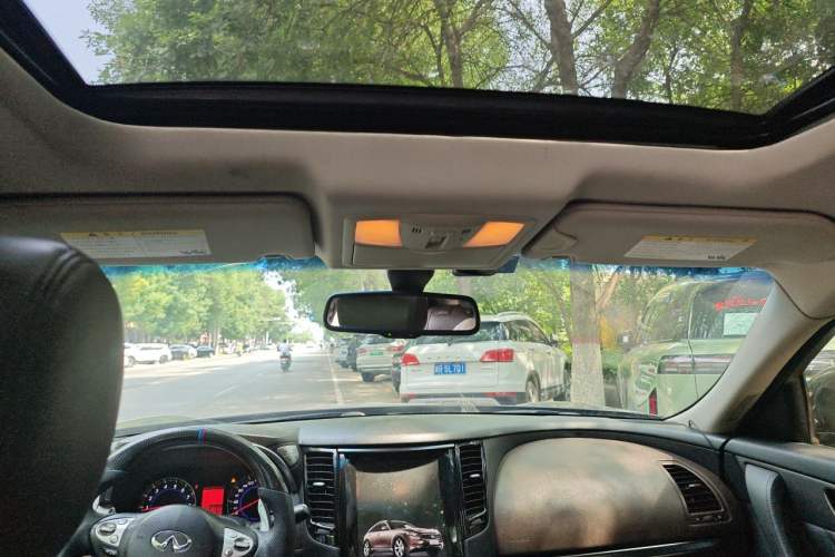 Used Infiniti FX 2011 FX35 Supreme Edition Headliner