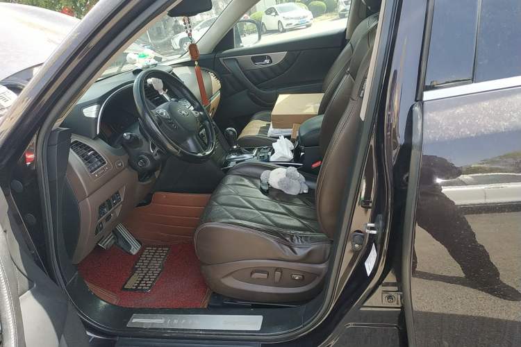 Used Infiniti FX 2011 FX35 Standard Edition Left Front Seat