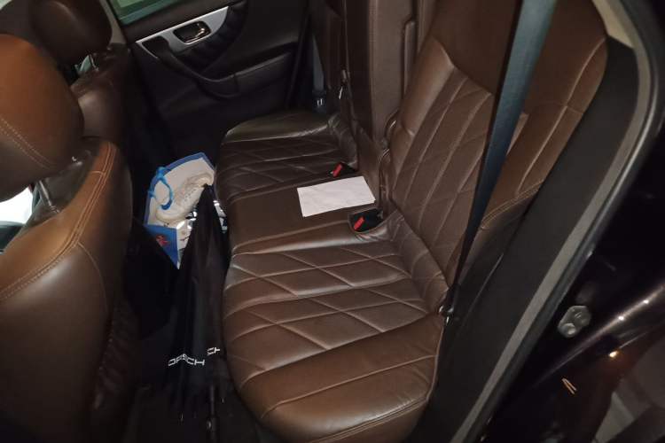 Used Infiniti FX 2011 FX35 Supreme Edition Left Rear Seat