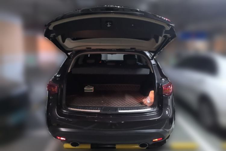 Used Infiniti FX 2011 FX35 Jinshang Overdrive Edition Trunk