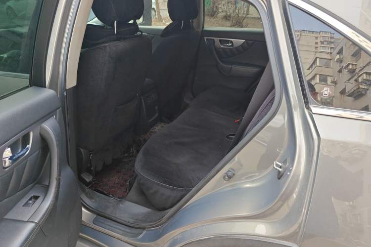 Used Infiniti FX 2011 FX35 Standard Edition Left Rear Seat
