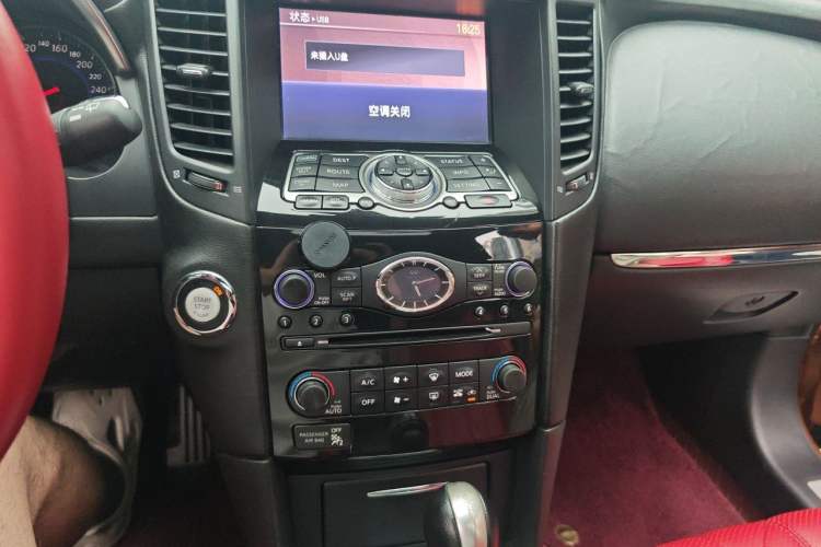 Used Infiniti FX 2011 FX35 Jinshang Overdrive Edition Audio And AC Panel
