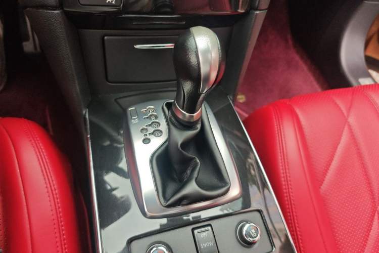Used Infiniti FX 2011 FX35 Jinshang Overdrive Edition Gear Lever