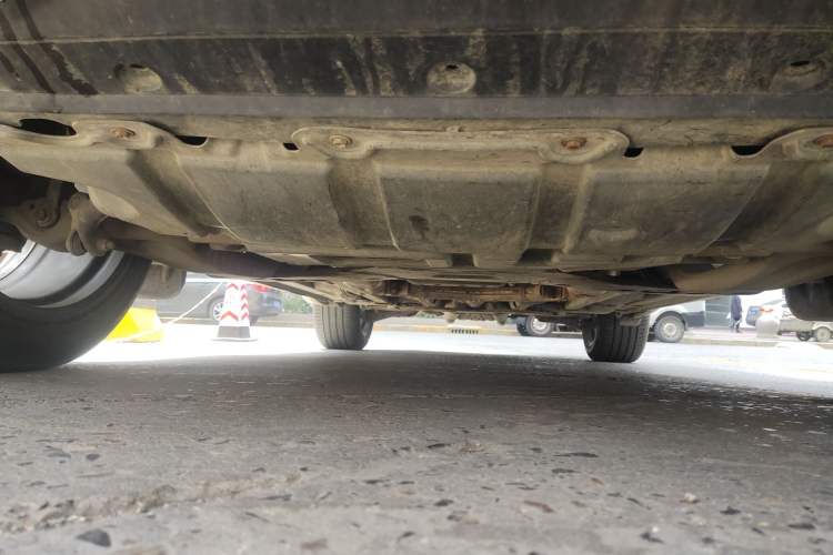 Used Infiniti FX 2011 FX35 Supreme Edition Chassis Front