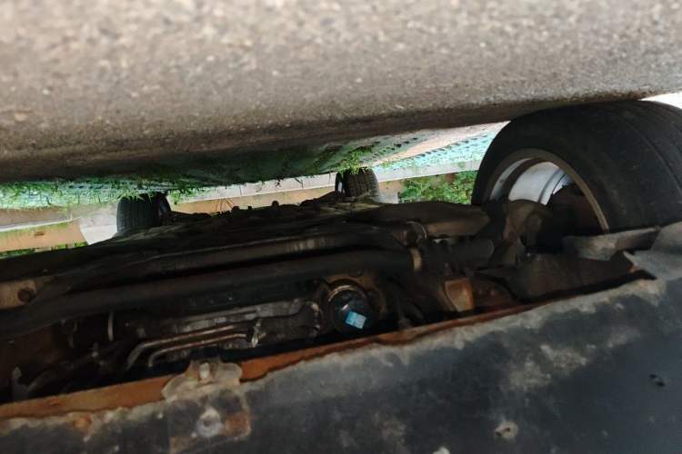 Used Infiniti FX 2011 FX35 Supreme Edition Chassis Front