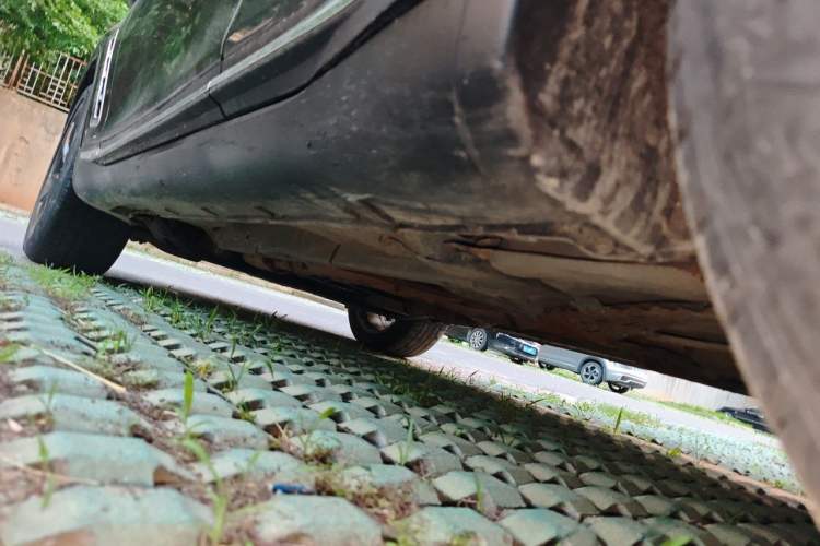 Used Infiniti FX 2011 FX35 Supreme Edition Chassis Rear Left