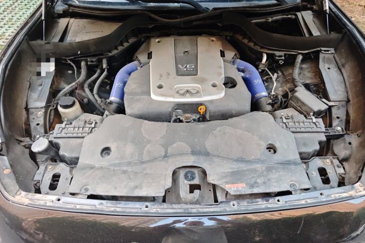 Used Infiniti FX 2011 FX35 Supreme Edition Engine Bay