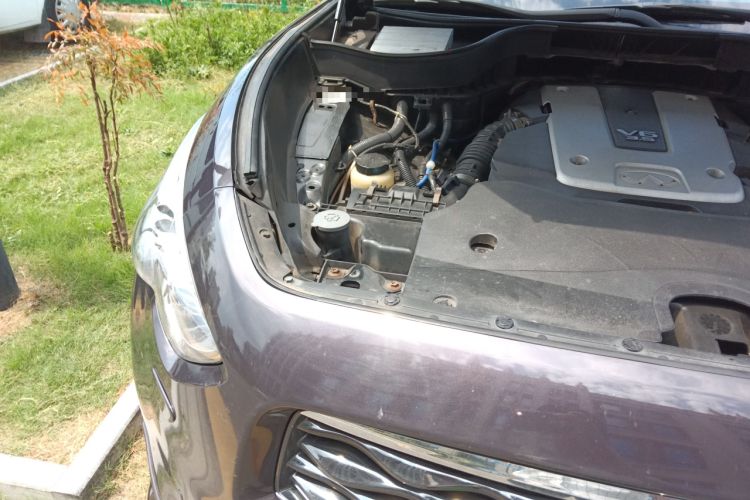 Used Infiniti FX 2011 FX35 Supreme Edition Engine Bay Right