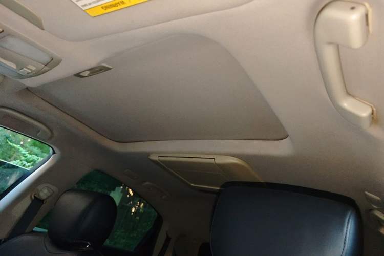 Used Infiniti FX 2011 FX35 Supreme Edition Headliner