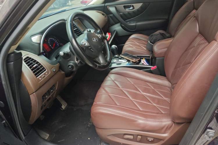 Used Infiniti FX 2011 FX35 Supreme Edition Left Front Seat