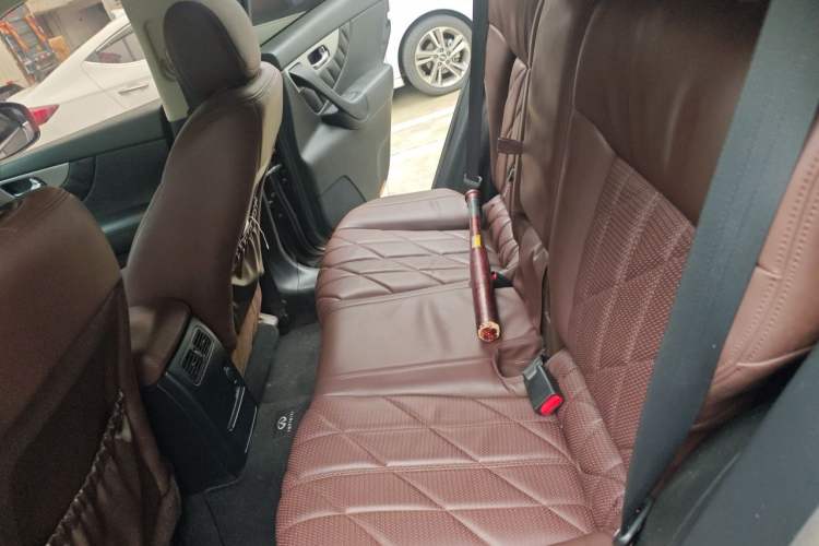 Used Infiniti FX 2011 FX35 Supreme Edition Left Rear Seat