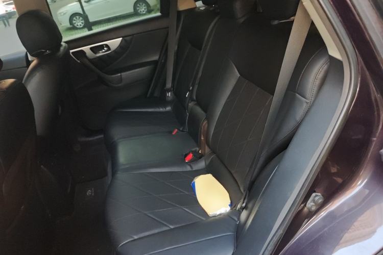 Used Infiniti FX 2011 FX35 Supreme Edition Left Rear Seat