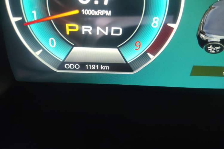 Used Infiniti FX 2011 FX35 Supreme Edition Odometer Close Up