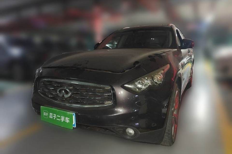 Infiniti FX 2011