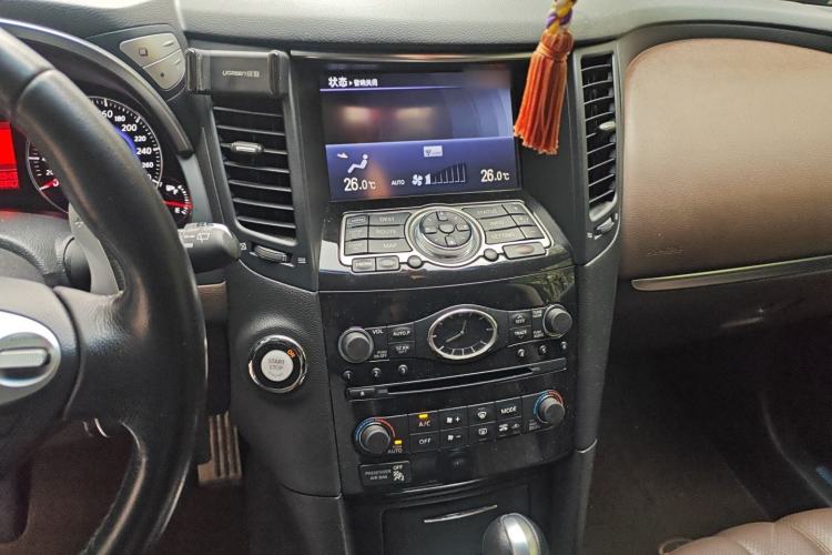 Used Infiniti FX 2011 FX35 Standard Edition Audio And AC Panel