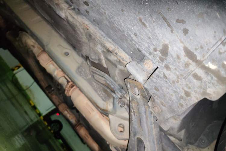 Used Infiniti FX 2011 FX35 Jinshang Standard Edition Chassis Front Right