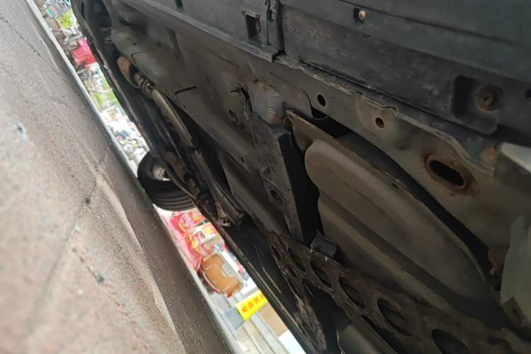 Used Infiniti FX 2011 FX35 Supreme Edition Chassis Rear Left