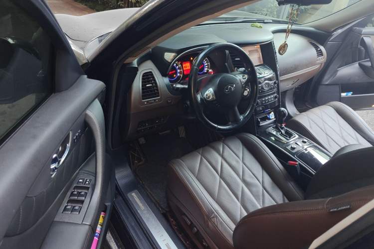Used Infiniti FX 2011 FX35 Jinshang Overdrive Edition Driver Seat