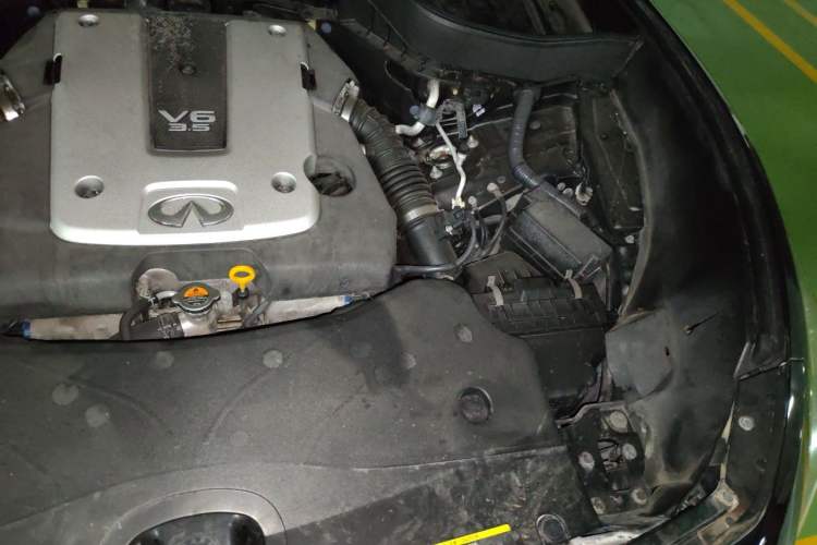 Used Infiniti FX 2011 FX35 Jinshang Standard Edition Engine Bay Left
