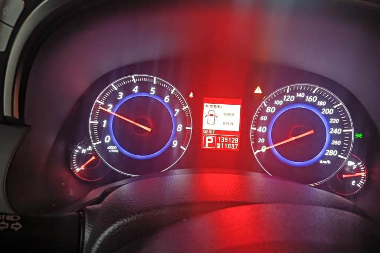 Used Infiniti FX 2011 FX35 Standard Edition Instrument Cluster