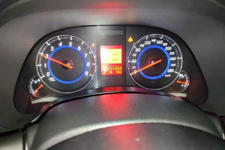 Used Infiniti FX 2011 FX35 Jinshang Standard Edition Instrument Cluster