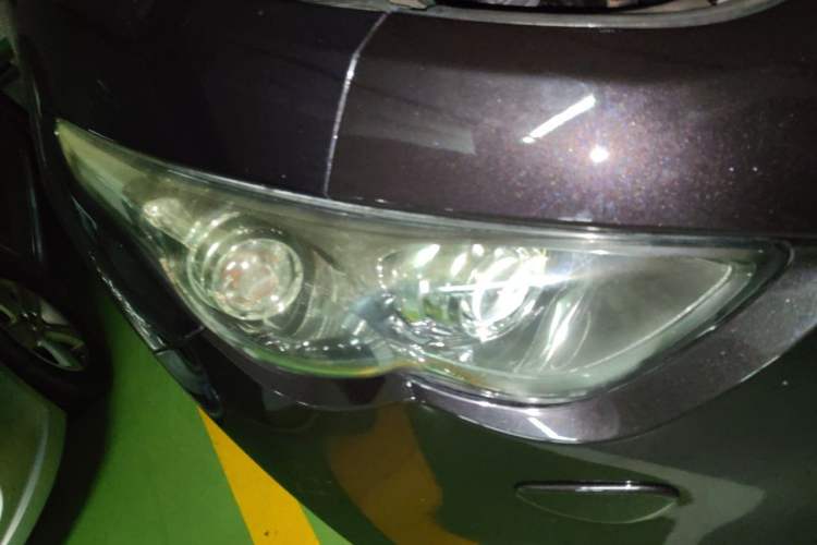 Used Infiniti FX 2011 FX35 Jinshang Standard Edition Right Front Headlight