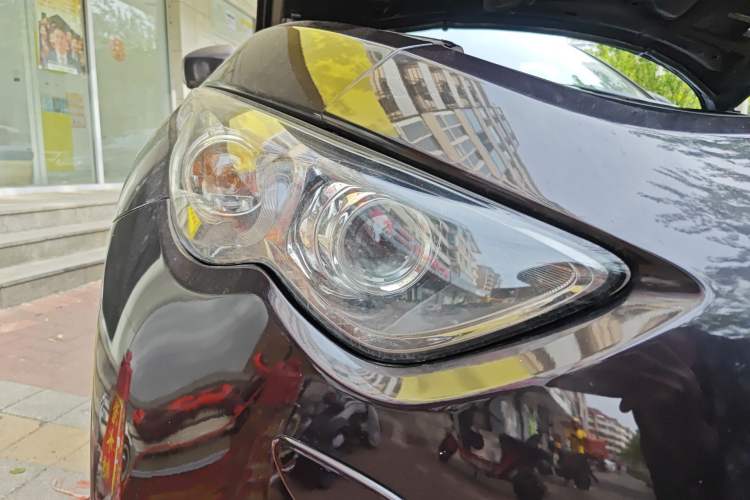 Used Infiniti FX 2011 FX35 Supreme Edition Right Front Headlight