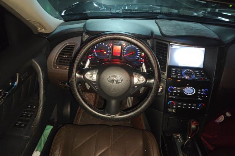 Used Infiniti FX 2011 FX35 Supreme Edition Steering Wheel