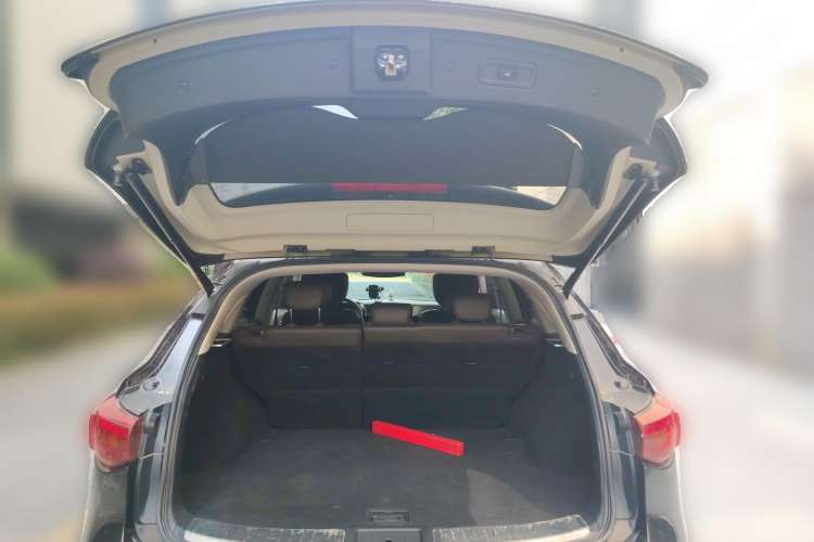 Used Infiniti FX 2011 FX35 Standard Edition Trunk