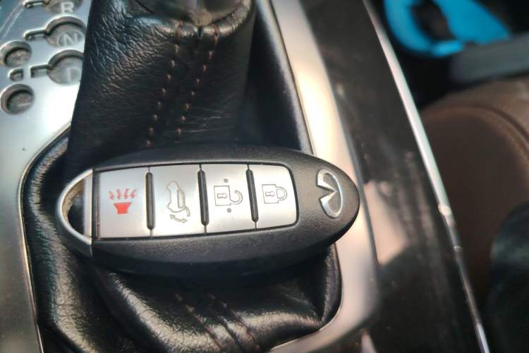 Used Infiniti FX 2011 FX35 Standard Edition Vehicle Key