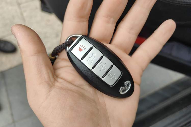 Used Infiniti FX 2011 FX35 Supreme Edition Vehicle Key