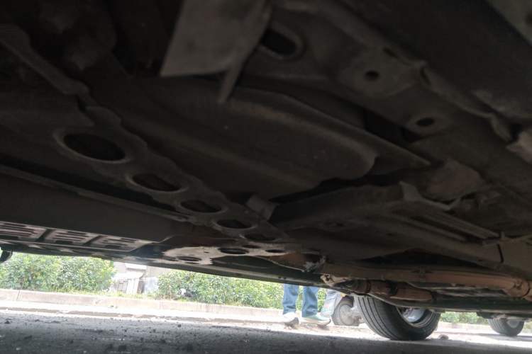 Used Infiniti FX 2011 FX35 Standard Edition Chassis Rear Right