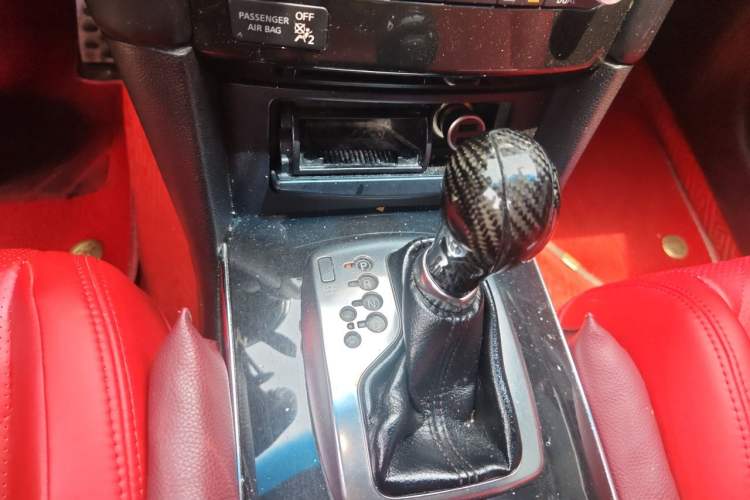 Used Infiniti FX 2011 FX35 Standard Edition Gear Lever